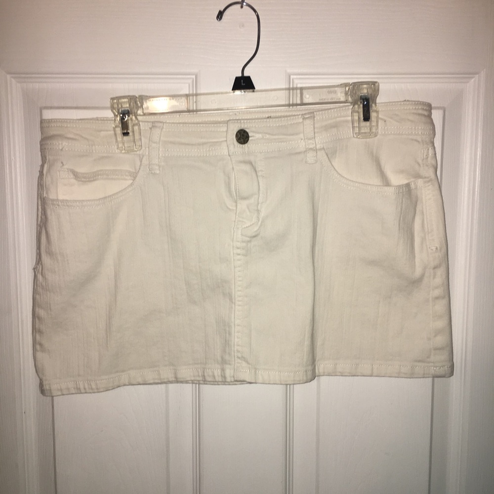 White jean mini skirt